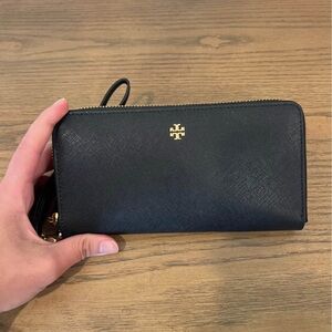 Tory Burch Black and Gold Zip Wallet